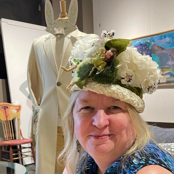 Meet your Posher, Elizabeth - Picture 15 of 16